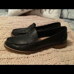 Black leather Sperry womens loafters/boat shoes, new condition, Size 6.5.